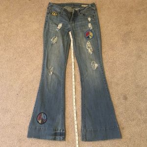 ❄️Eyeshadow low Rise Flare Jeans, Sz 7/28